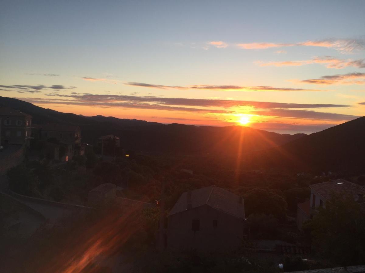 Casa Di Roc Holiday home Urtaca